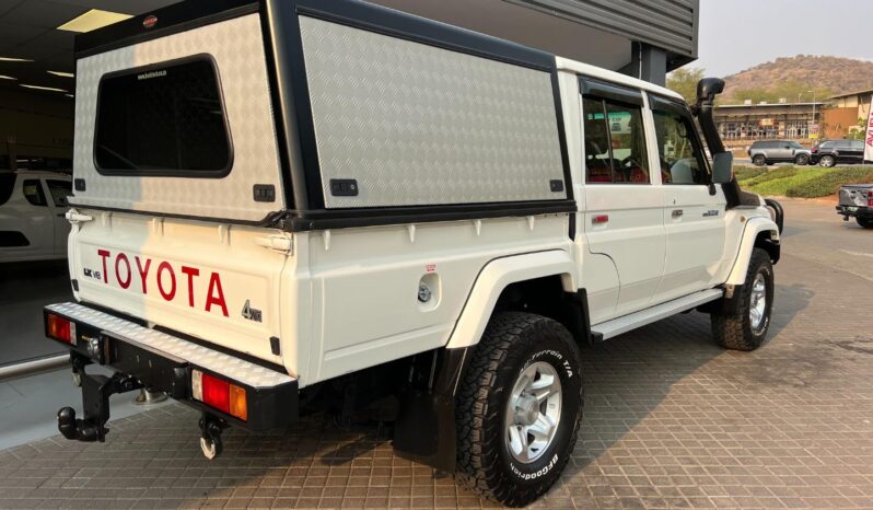 2016 Toyota Land Cruiser 79 4.5D-4D LX V8 Double Cab full