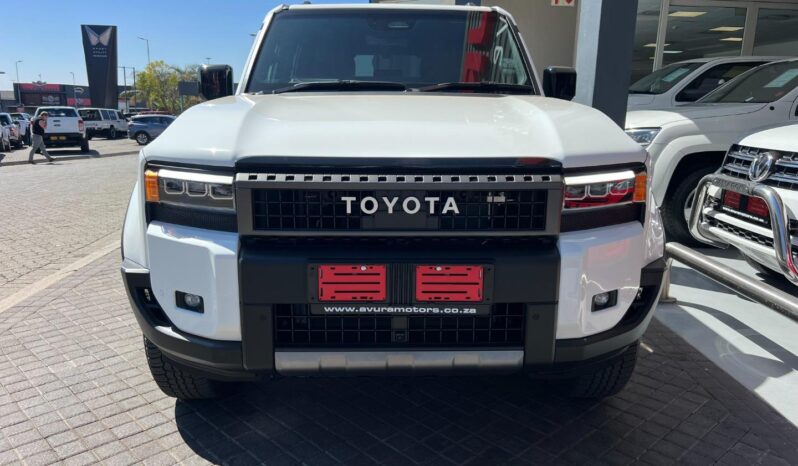 2025 Toyota Land Cruiser Prado 2.8GD VX-R full